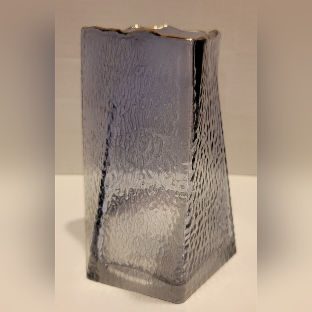 Cleat Textured Glass 6" Vase Rippled Gold Rim Hexagonal Base Triangular Opening